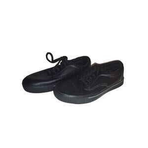 Tredsafe Shoes Women's Size 5/ Men's Size 4